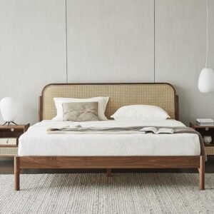 TEMPAT TIDUR KOMBINASI KAYU JATI DAN ROTAN SINTETIS